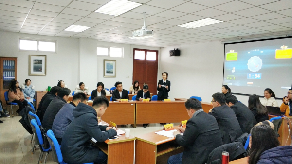 逼喱逼喱
马克思主义院成功举办第一届“马克思主义与当代社会发展”辩论赛